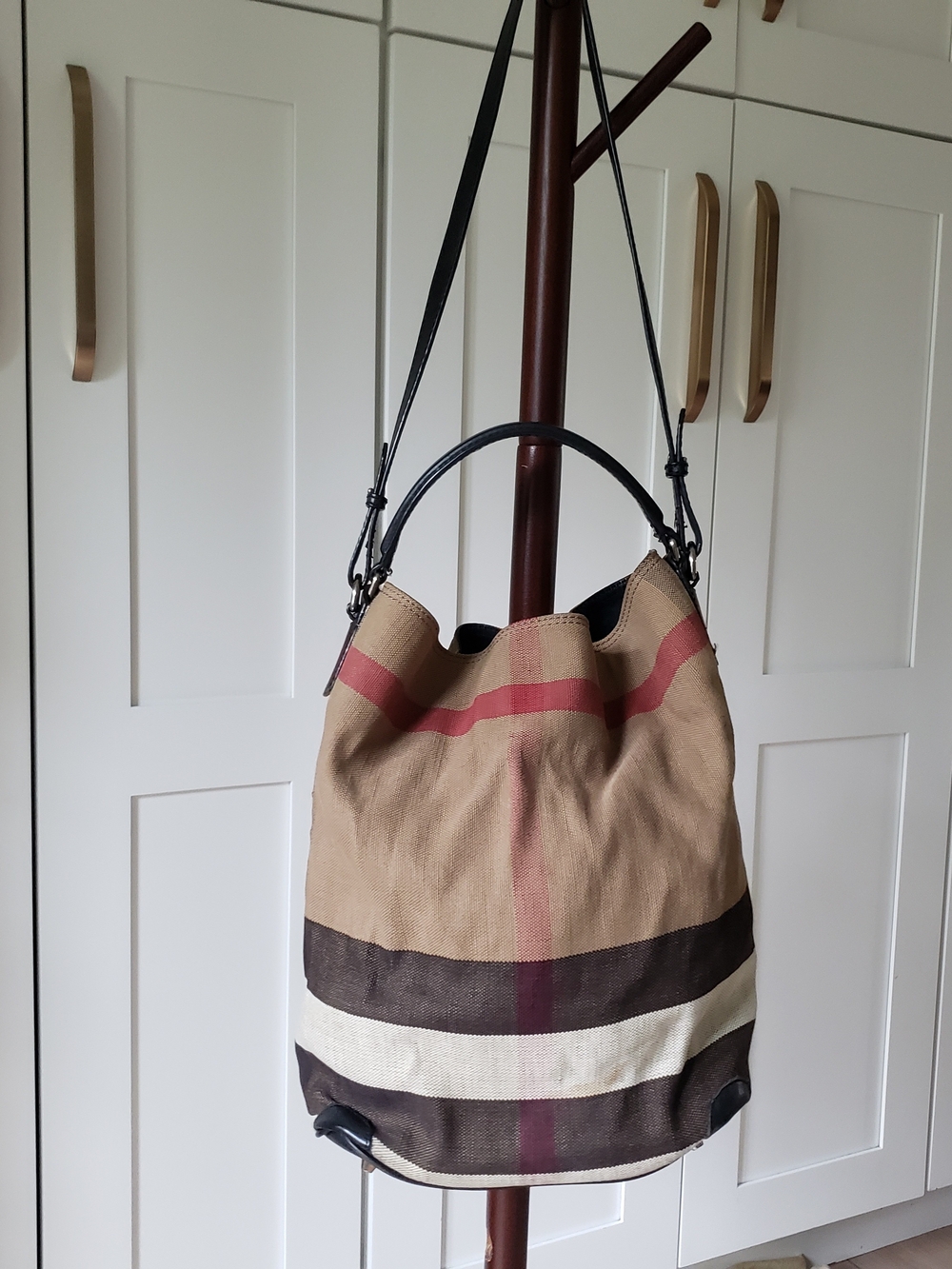 Burberry Ashby Bag House Check Canvas Medium